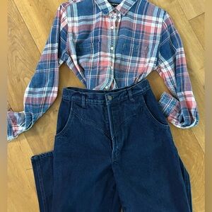 Dark wash vintage rocky look alike.